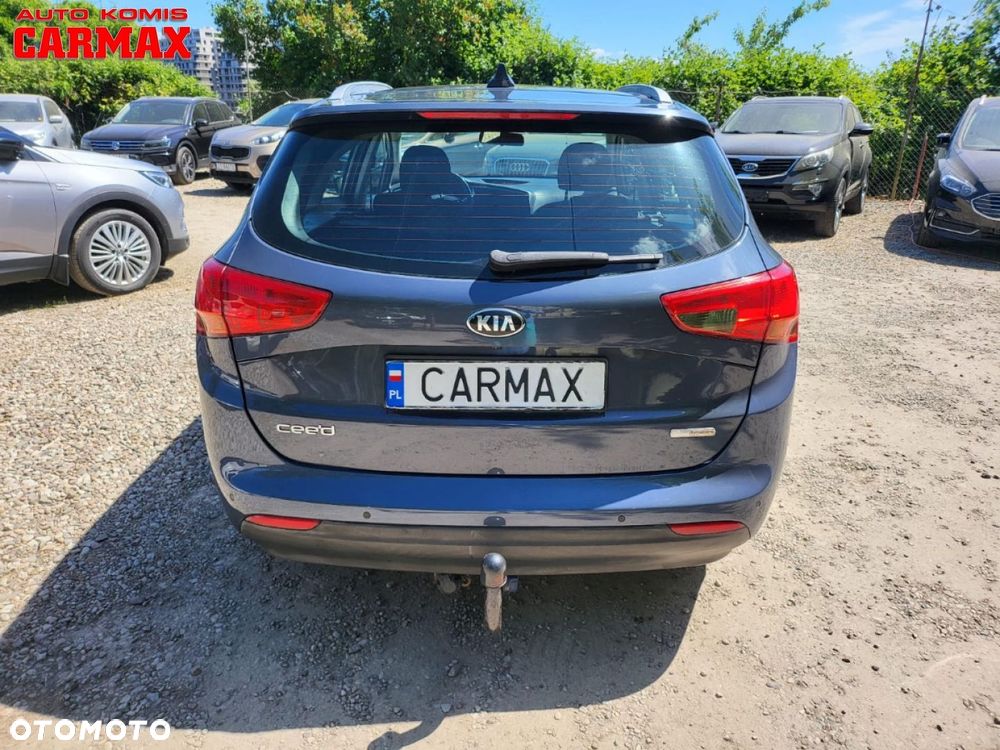Kia Ceed - 6