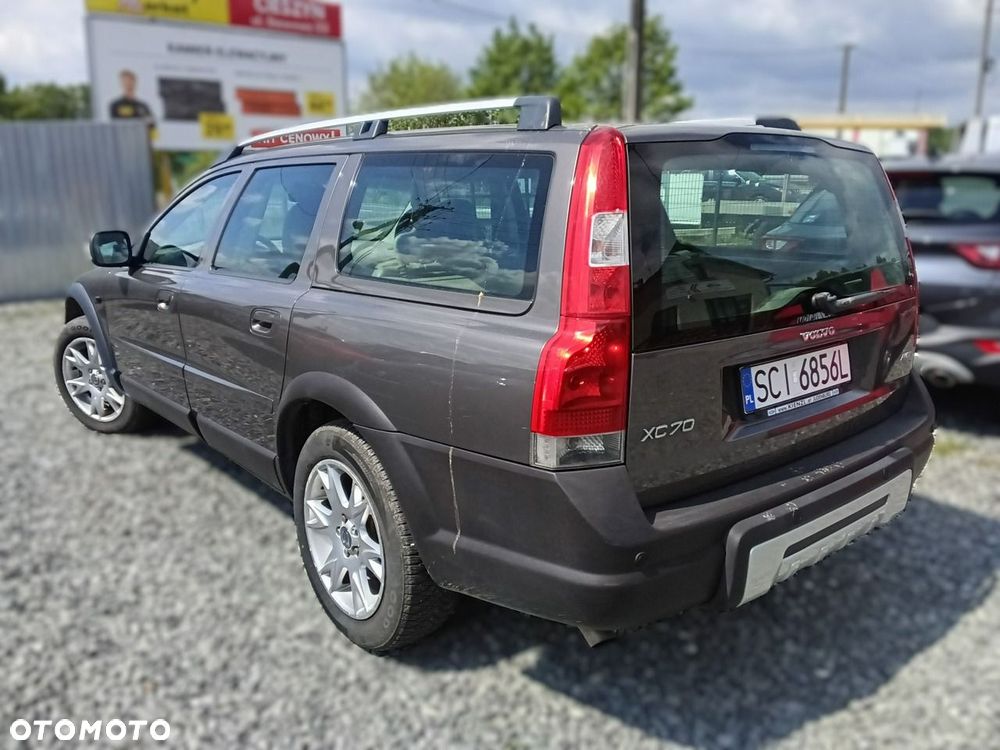 Volvo XC 70 - 4