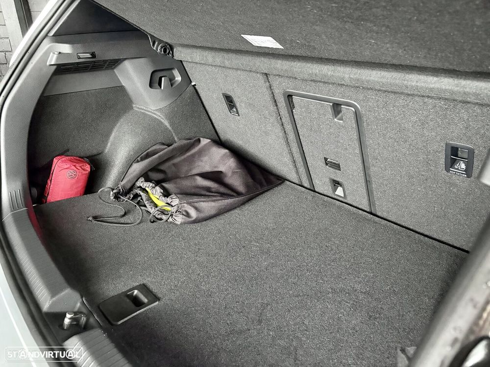 VW Golf 1.4 eHybrid OPF DSG GTE - 23