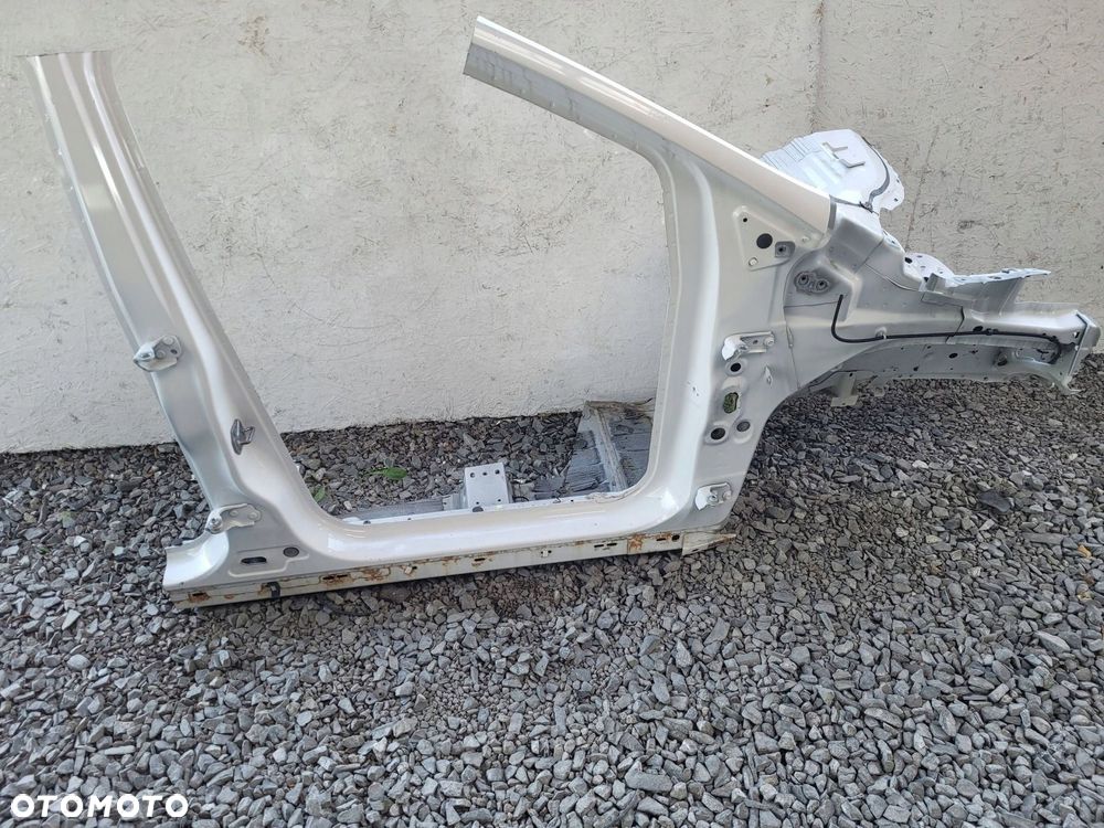 ford kuga mk2 escape iii ćwiartka prawy przód próg słupek 13r- - 1