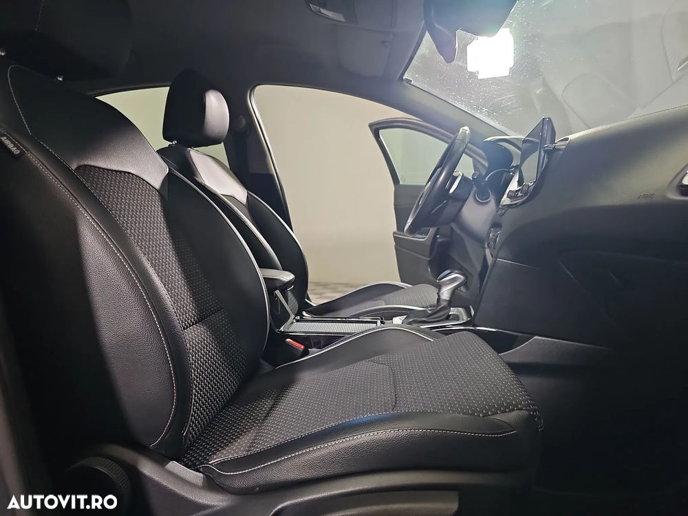 Kia XCeed - 12