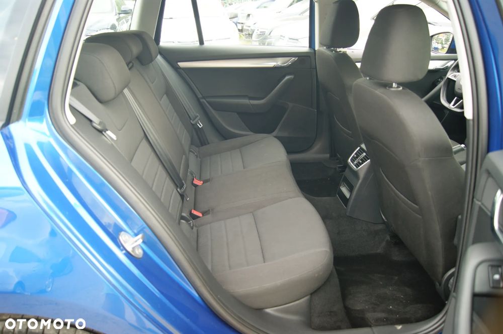 Skoda Octavia 1.6 TDI (Green tec) Ambition - 23