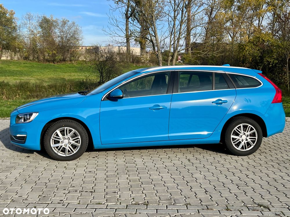 Volvo V60 D4 Summum - 4