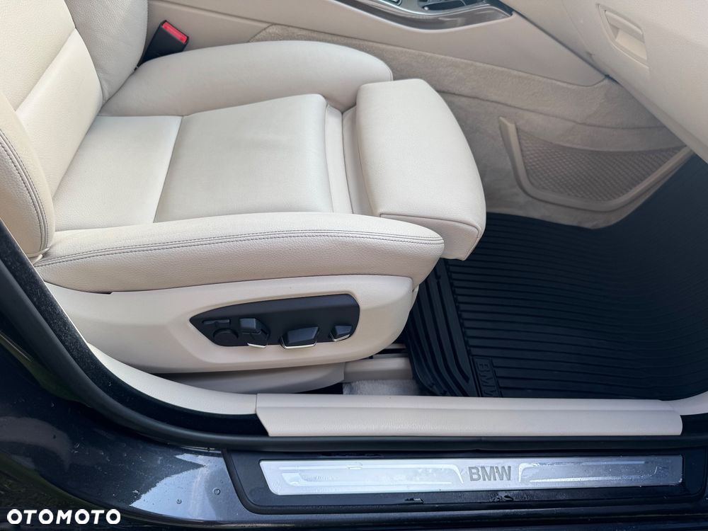 BMW Seria 5 - 38