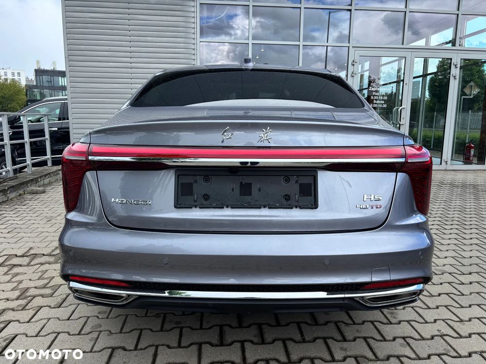 Hongqi H5 2.0T Deluxe - 5