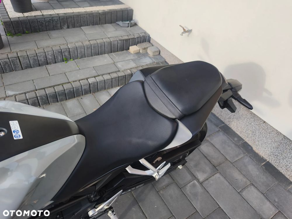 Honda CB - 21