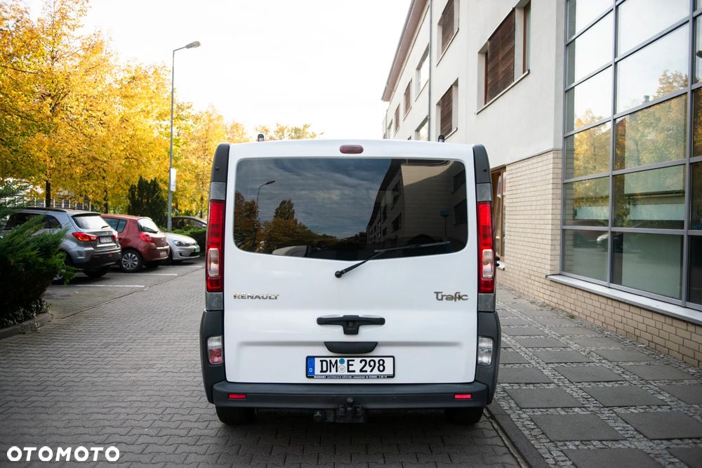 Renault Trafic 2.0 dCi 115 - 5