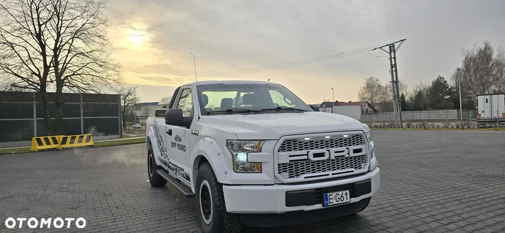 Ford F150 - 4