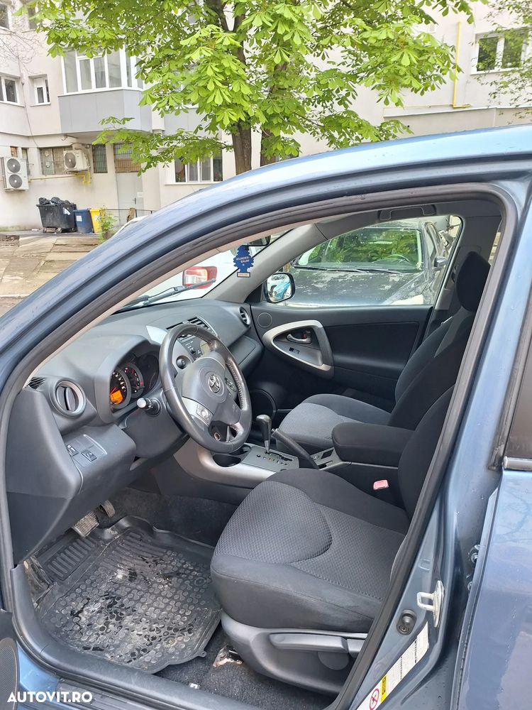 Toyota RAV4 2.0 Aut Executive - 9
