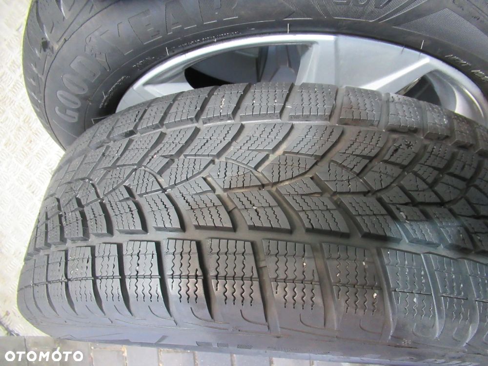 Koła Toyota C-HR 6,5Jx17 et45 5x114,3 CZUJNIKI zima 7,5mm - 12