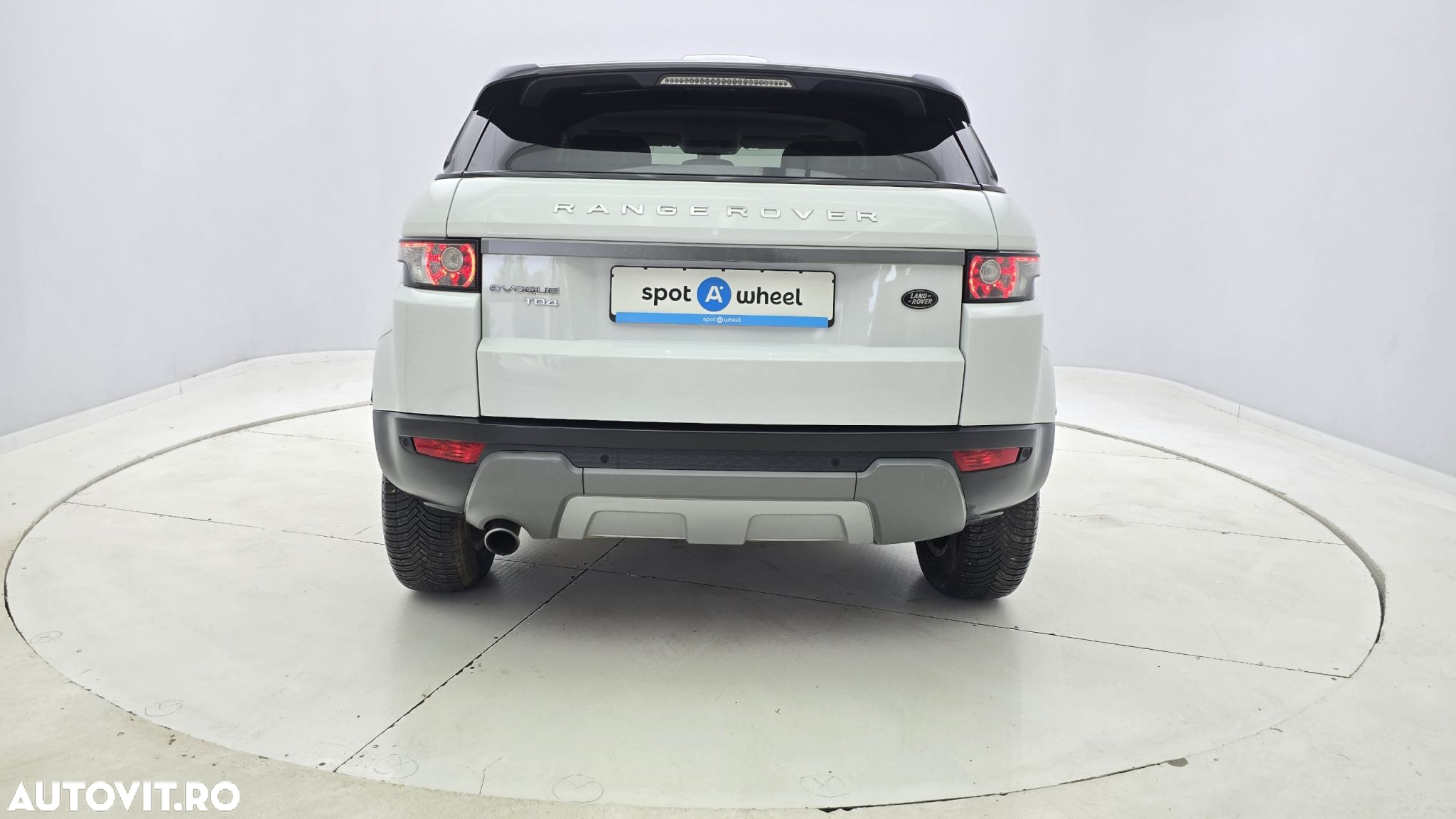 Land Rover Range Rover Evoque - 7