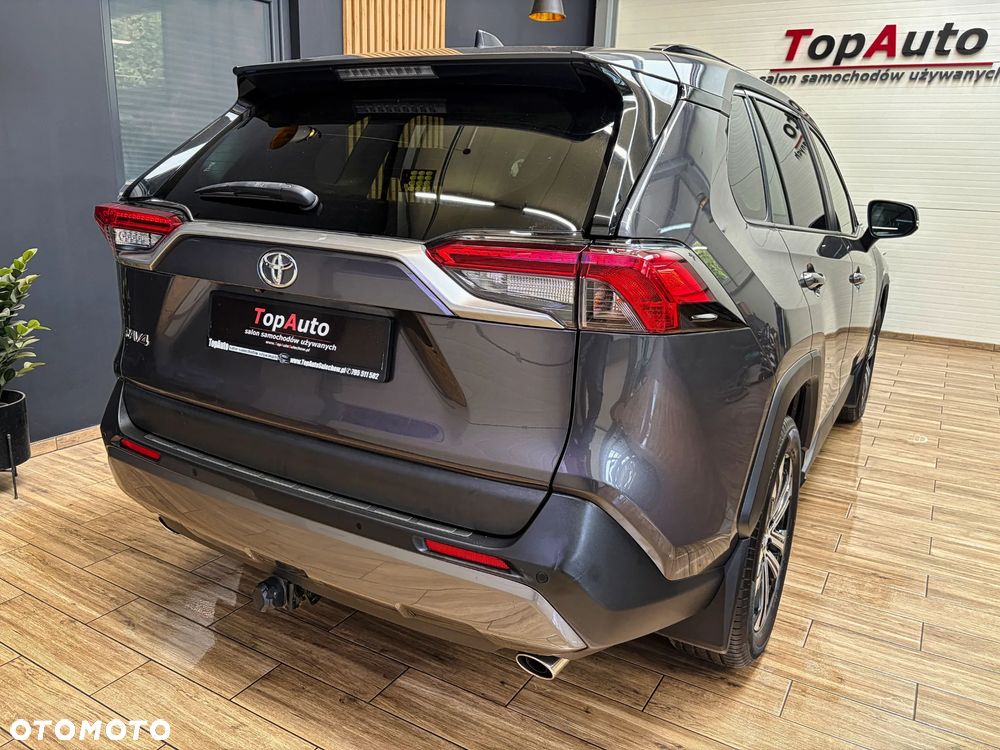 Toyota RAV4 - 9