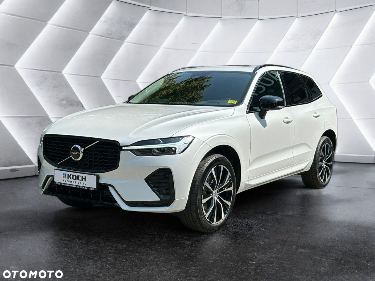 Volvo XC 60 B4 B Plus Dark - 1