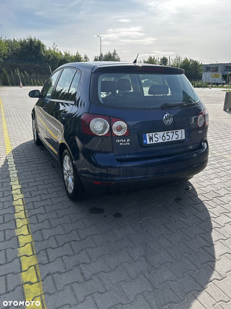 Volkswagen Golf Plus - 1