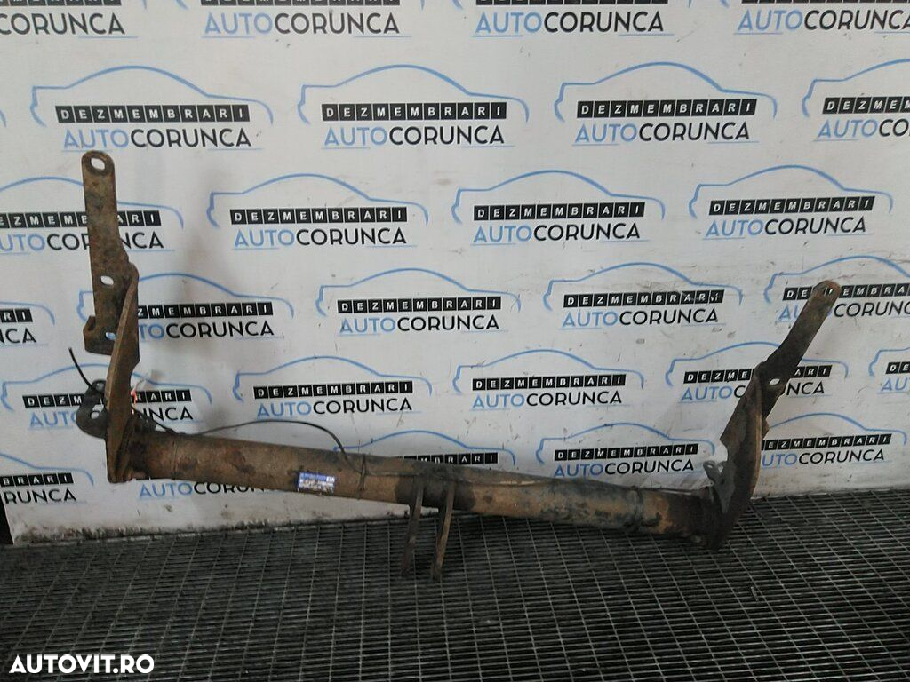 Carlig remorcare Toyota RAV 4 III 2005 - 2009 SUV 4 Usi (800) - 2