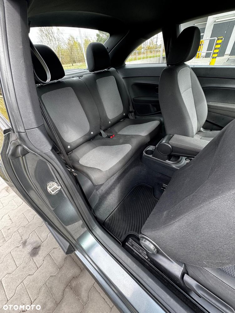 Volkswagen Beetle 2.5 - 15