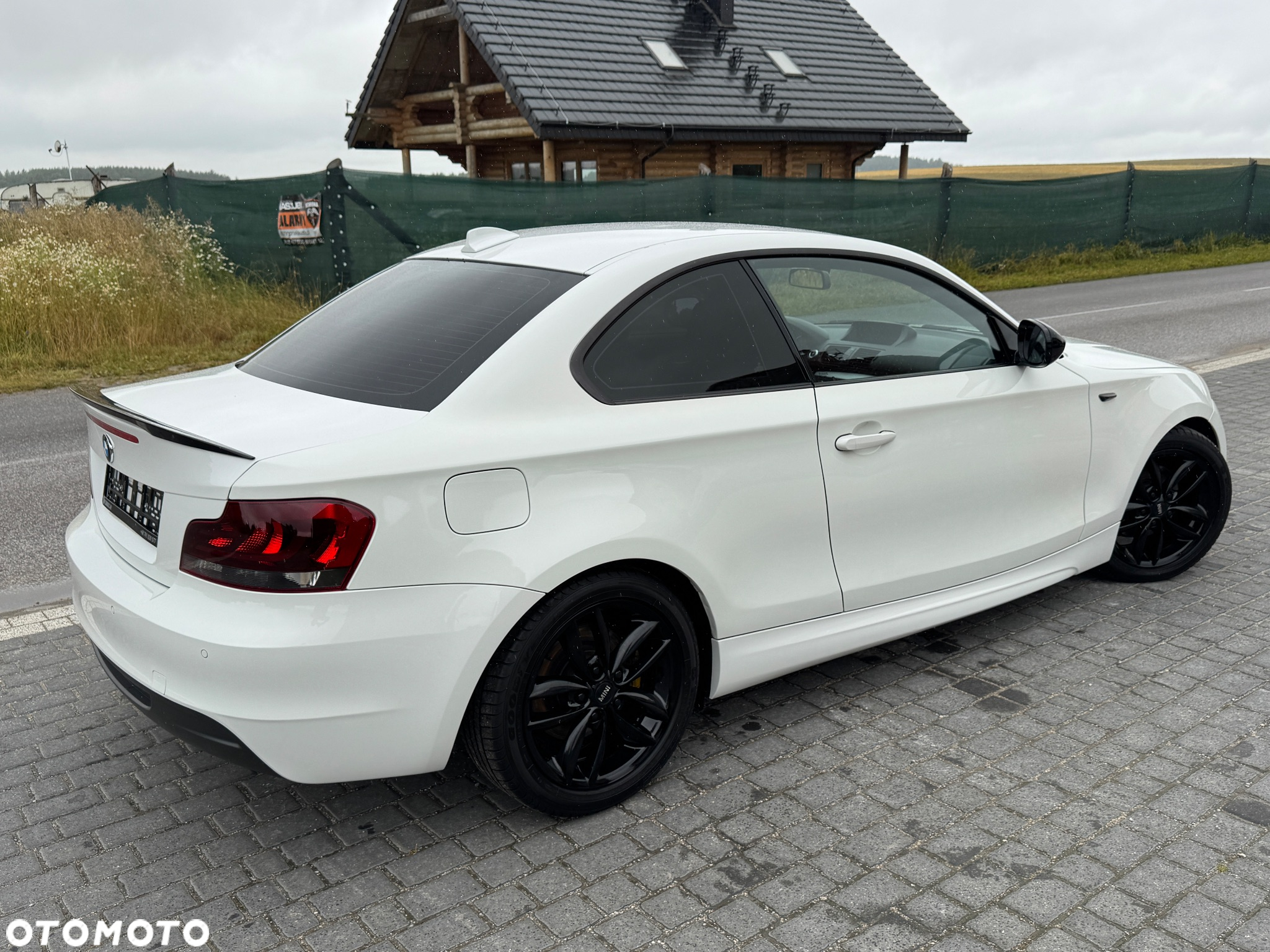 BMW Seria 1 120i - 10