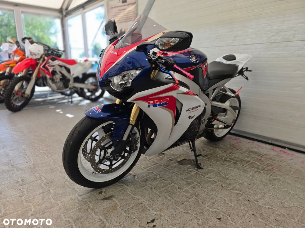 Honda CBR - 4