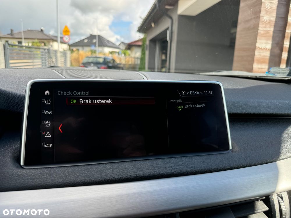 BMW X5 xDrive25d - 23