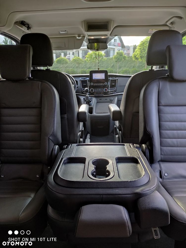 Ford Tourneo Custom 2.0 EcoBlue L1 Titanium - 14