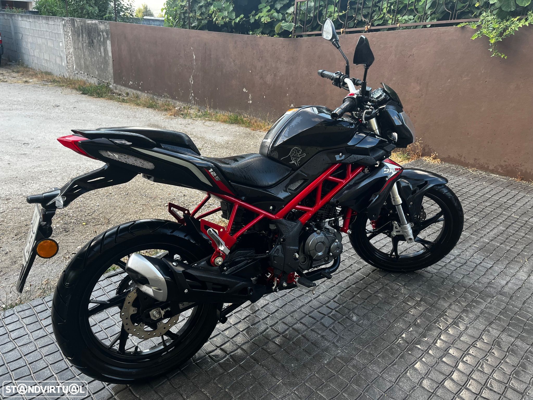 Benelli 125 - 1