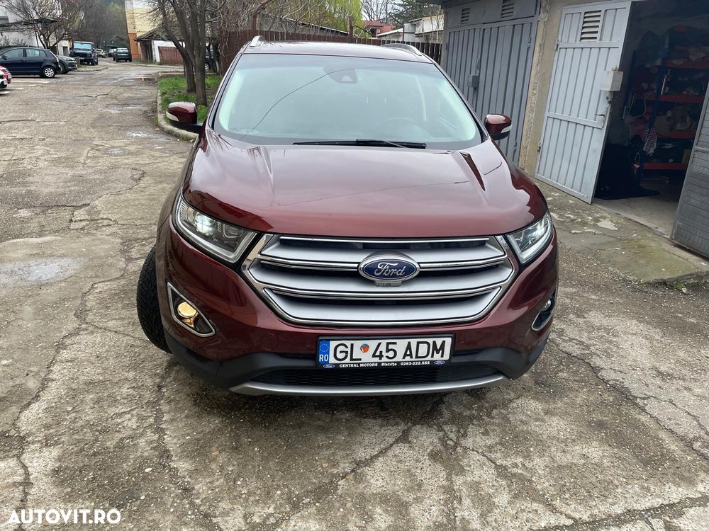 Ford Edge 2.0 TDCi Powershift Titanium - 8