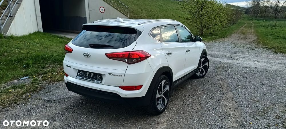 Hyundai Tucson 1.7 CRDI BlueDrive Premium 2WD DCT - 12