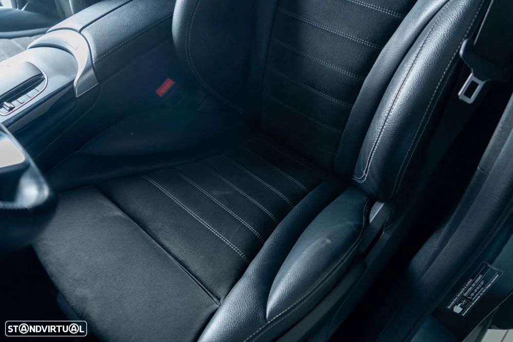 Mercedes-Benz GLC 300 e 4Matic - 26