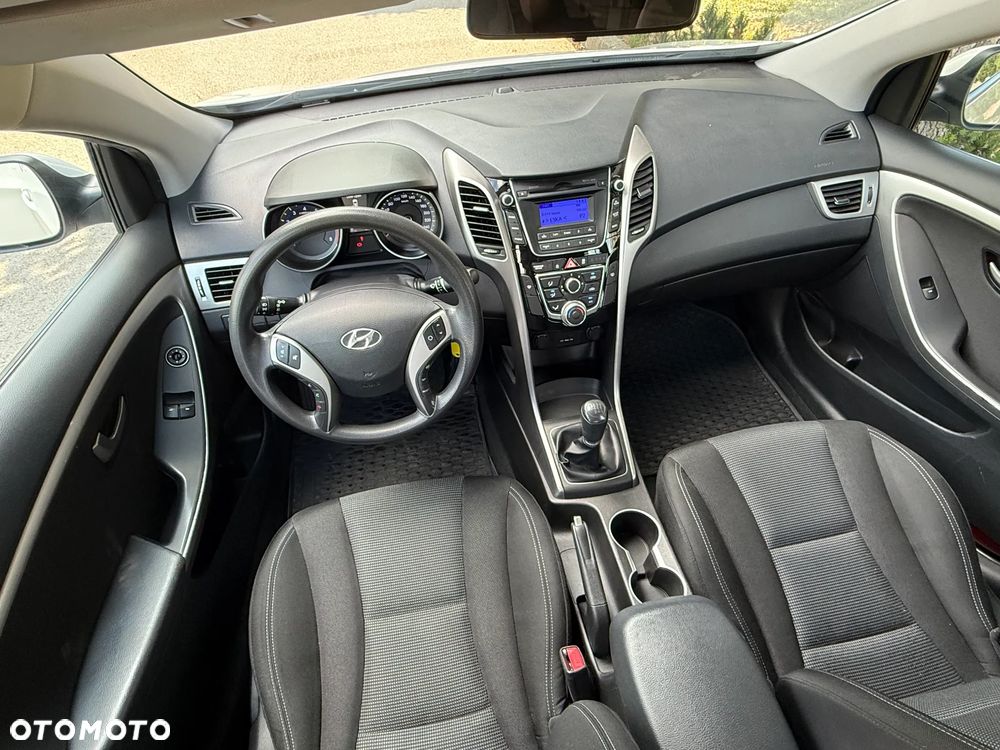 Hyundai i30 1.4 Comfort - 4