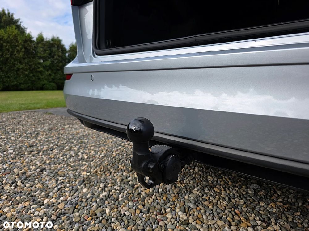 Volkswagen Golf 1.5 eTSI OPF DSG Style - 12