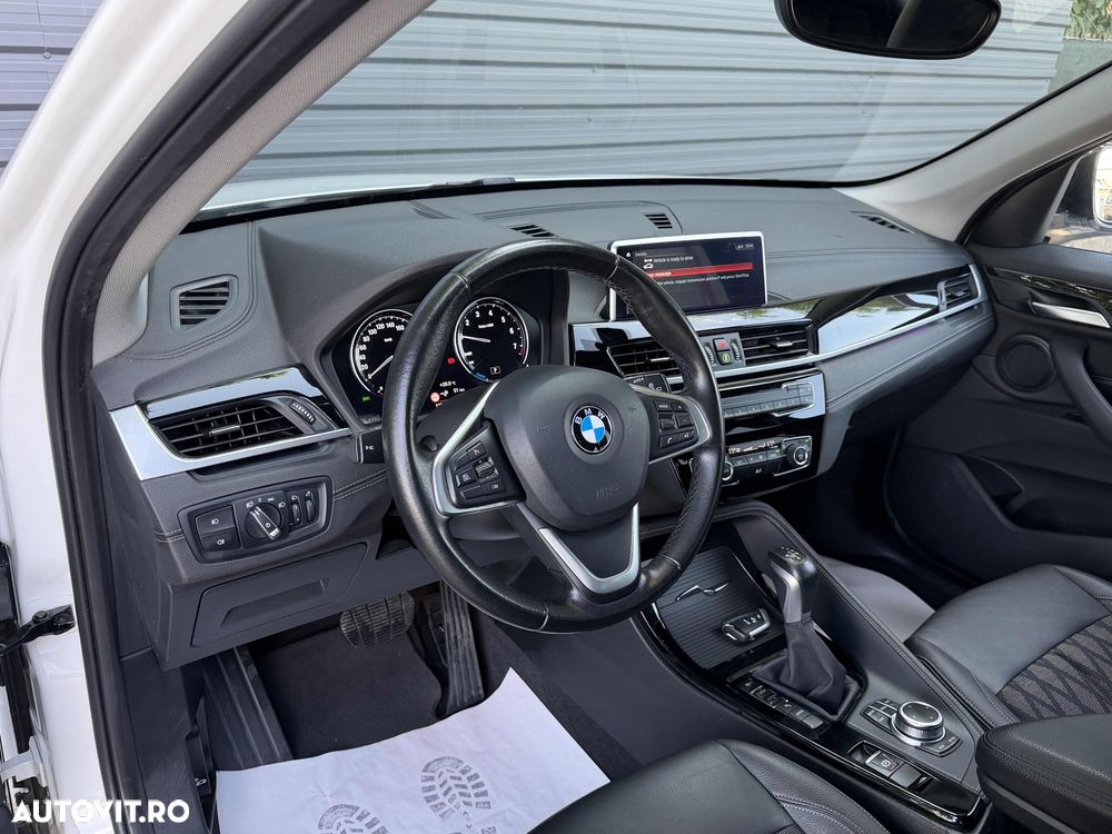 BMW X1 xDrive25e xLine - 12