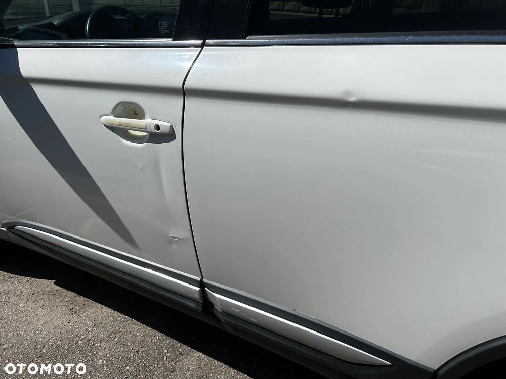 Mitsubishi Outlander 2.2 DI-D 4WD Top - 9