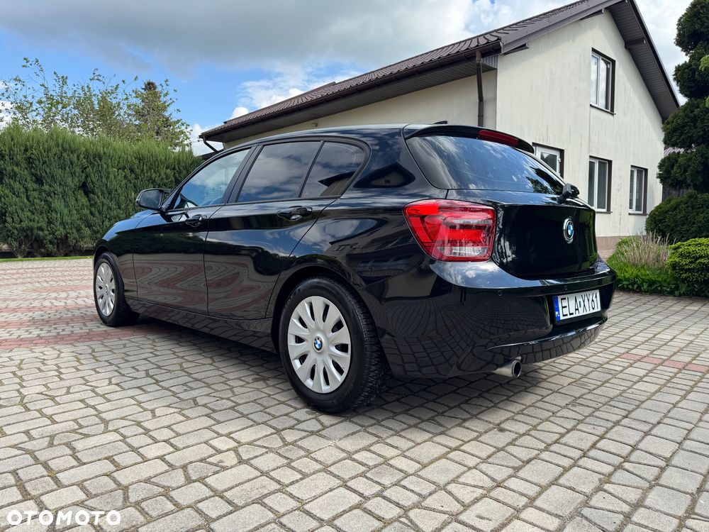 BMW Seria 1 116i Sport Line - 3