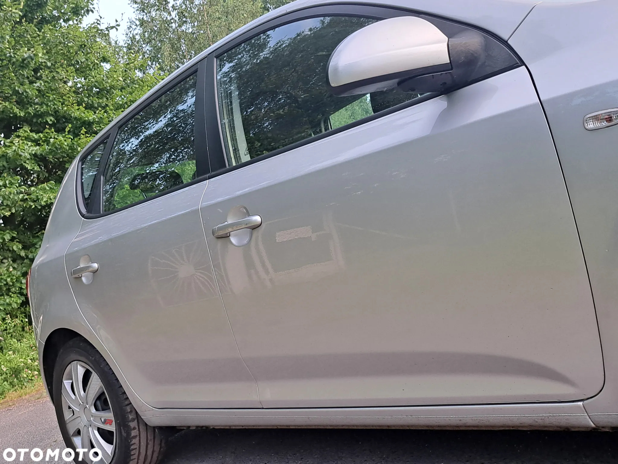 Kia Ceed - 12