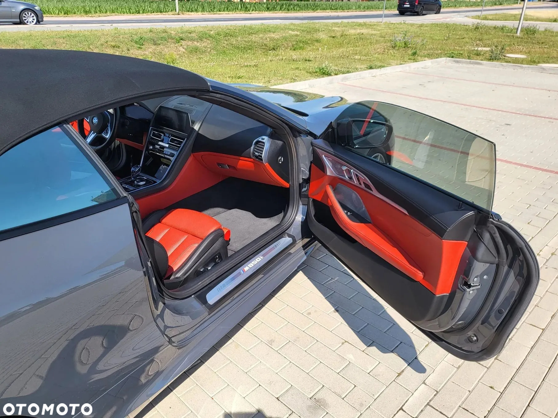 BMW Seria 8 M850i xDrive - 16