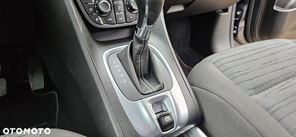 Opel Meriva - 21