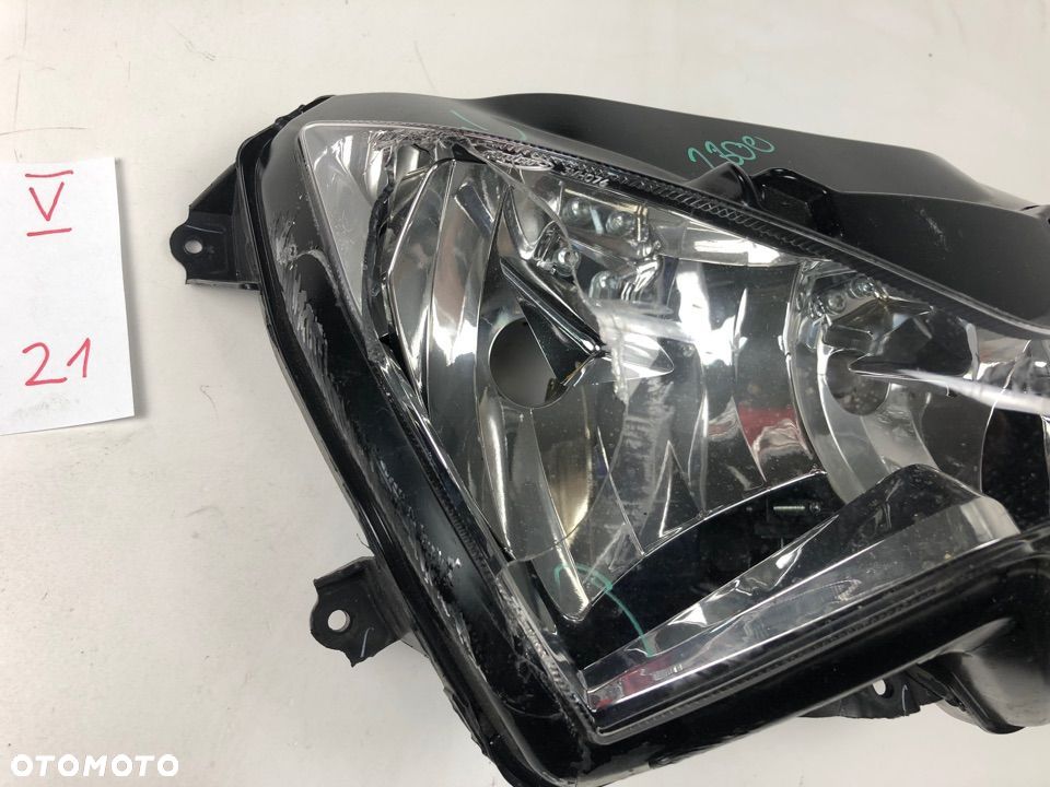 Kawasaki Z 800 13-17 lampa reflektor europa - 2
