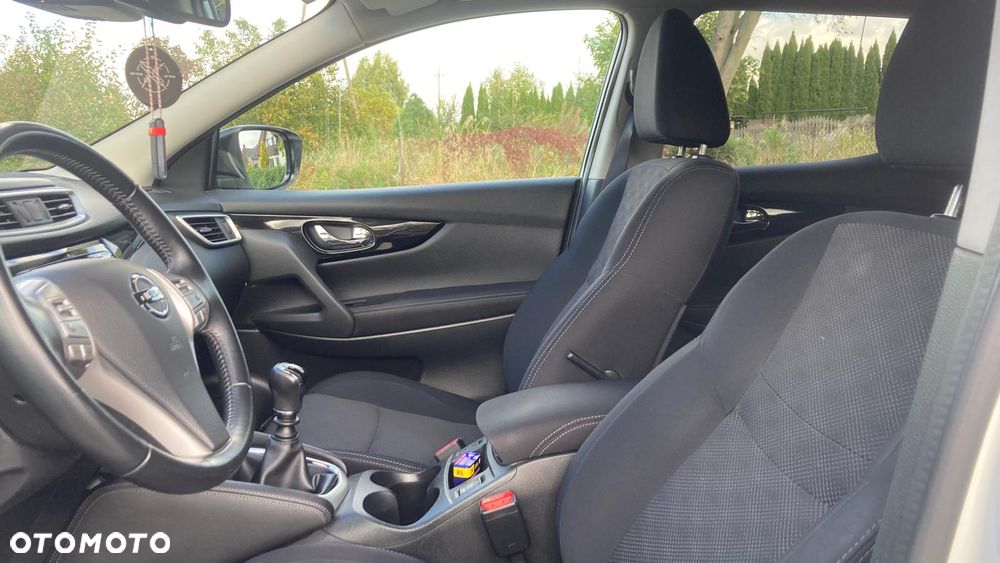 Nissan Qashqai - 10