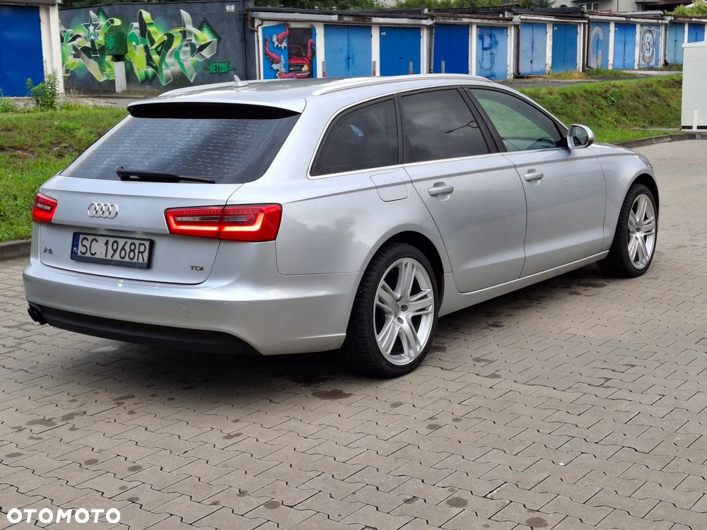 Audi A6 Avant - 14