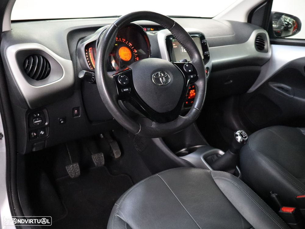 Toyota Aygo 1.0 X-Play Plus+X-Touch - 5