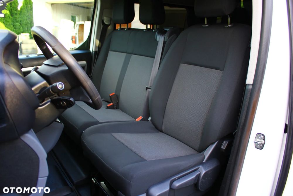 Peugeot EXPERT 2.0 122KM L3H1 BRYGADÓWKA 6 OSÓB LONG NAVIGACJA MAŁY PRZEBIEG 42 TYŚ KM  FV23% - 23