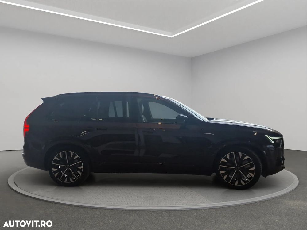Volvo XC 90 - 7