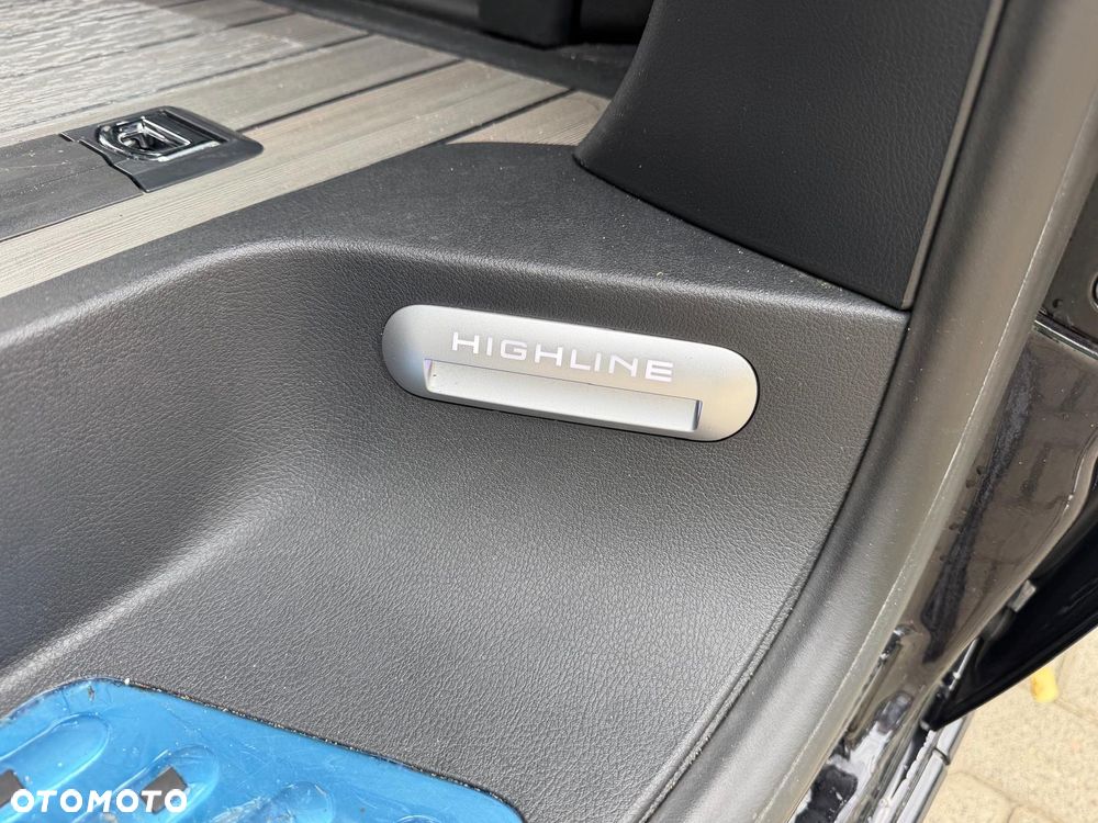 Volkswagen Multivan - 24