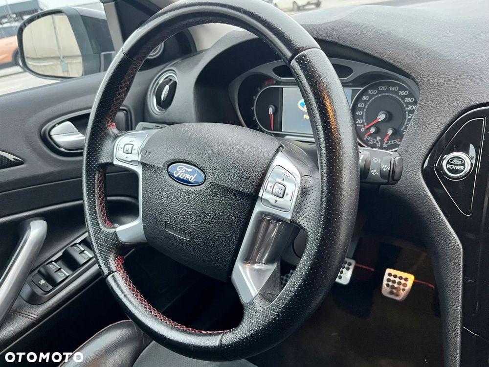 Ford Mondeo 2.5 Titanium S - 15