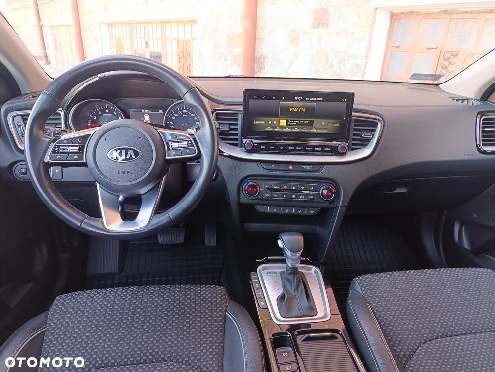 Kia XCeed 1.4 T-GDI L Business Line DCT - 25