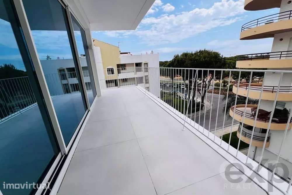 Apartamento T3 Novo em Vilamoura - Grande imagem: 2/16