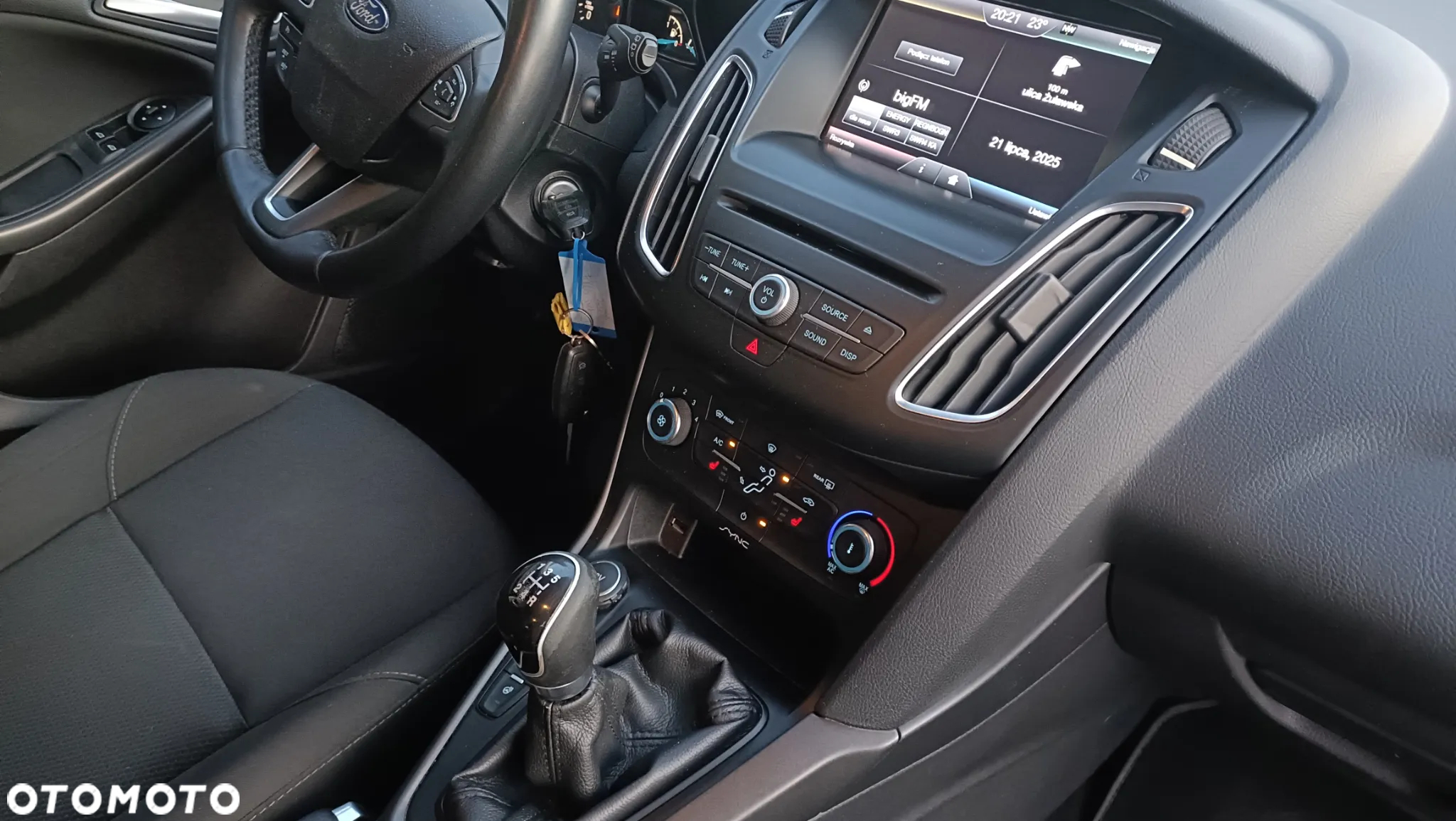 Ford Focus 1.0 EcoBoost Ambiente - 20