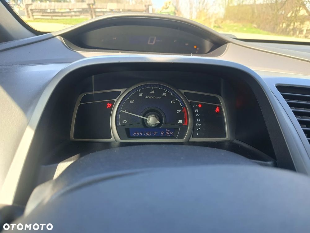 Honda Civic 1.8i-VTEC i-SHIFT Type S - 13