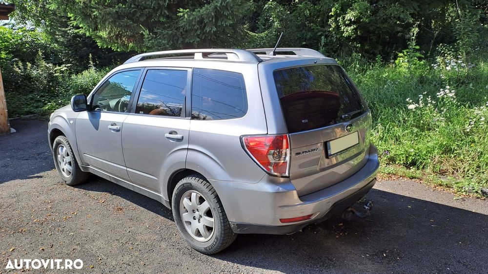 Subaru Forester 2.0X +DR LM - 2