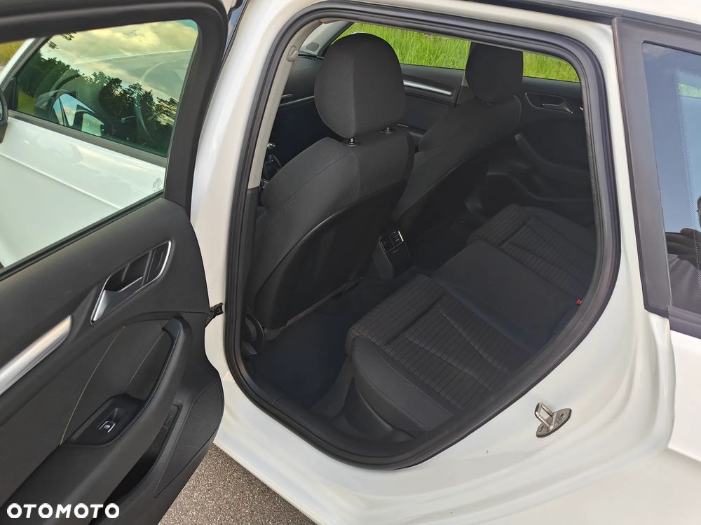 Audi A3 Sportback - 34